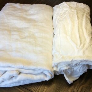 FINAL SALE PRICE 2 Vintage Tablecloths White/Cream Brocade